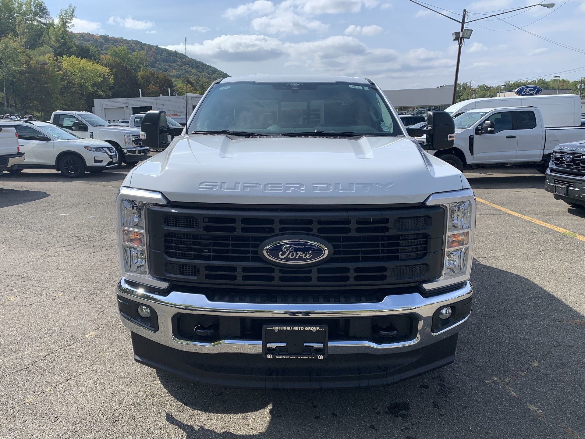 2026 Ford Super Duty F-350 SRW XL