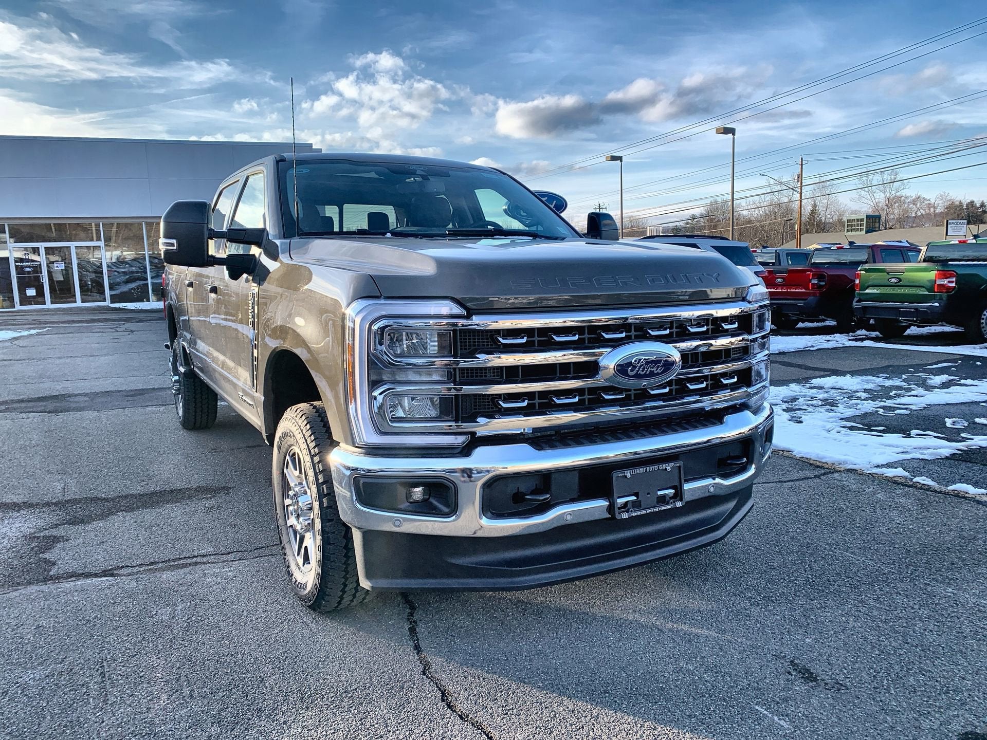 2026 Ford Super Duty F-350 SRW LARIAT