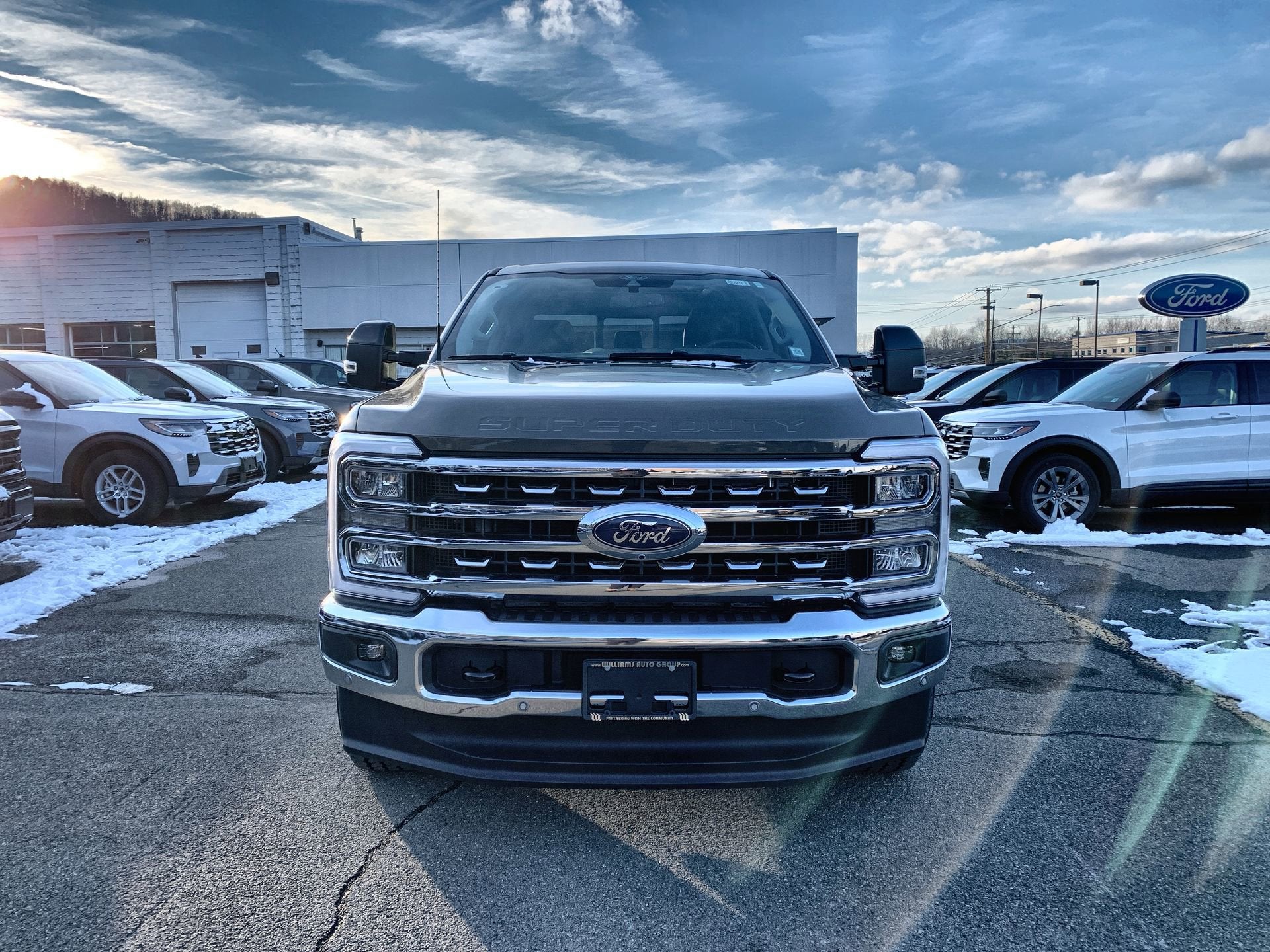 2026 Ford Super Duty F-350 SRW LARIAT