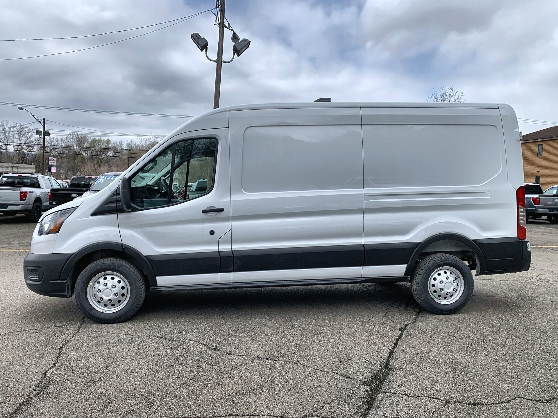 2026 Ford Transit Cargo Van Base