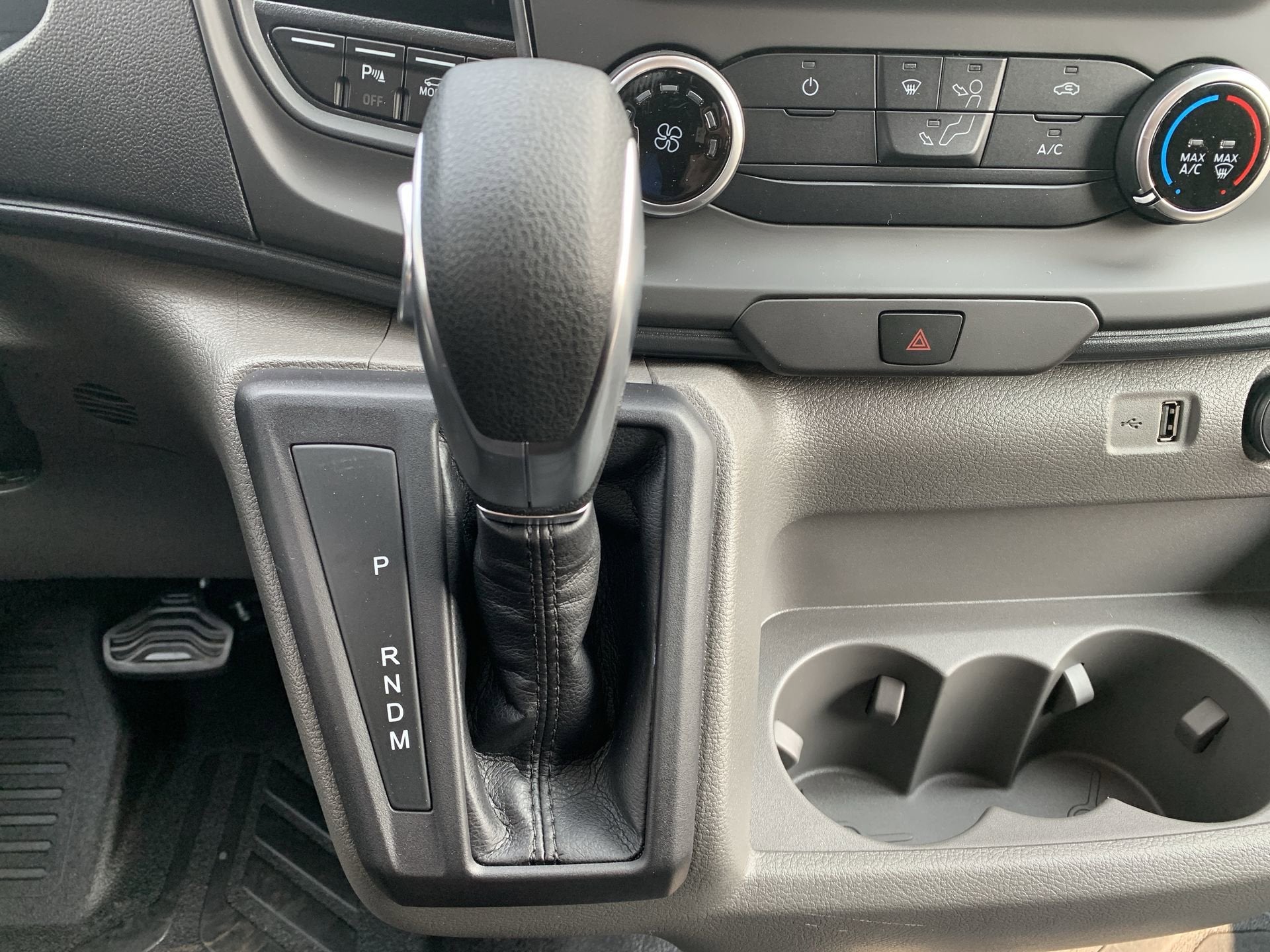 2025 Ford Transit Cargo Van Base