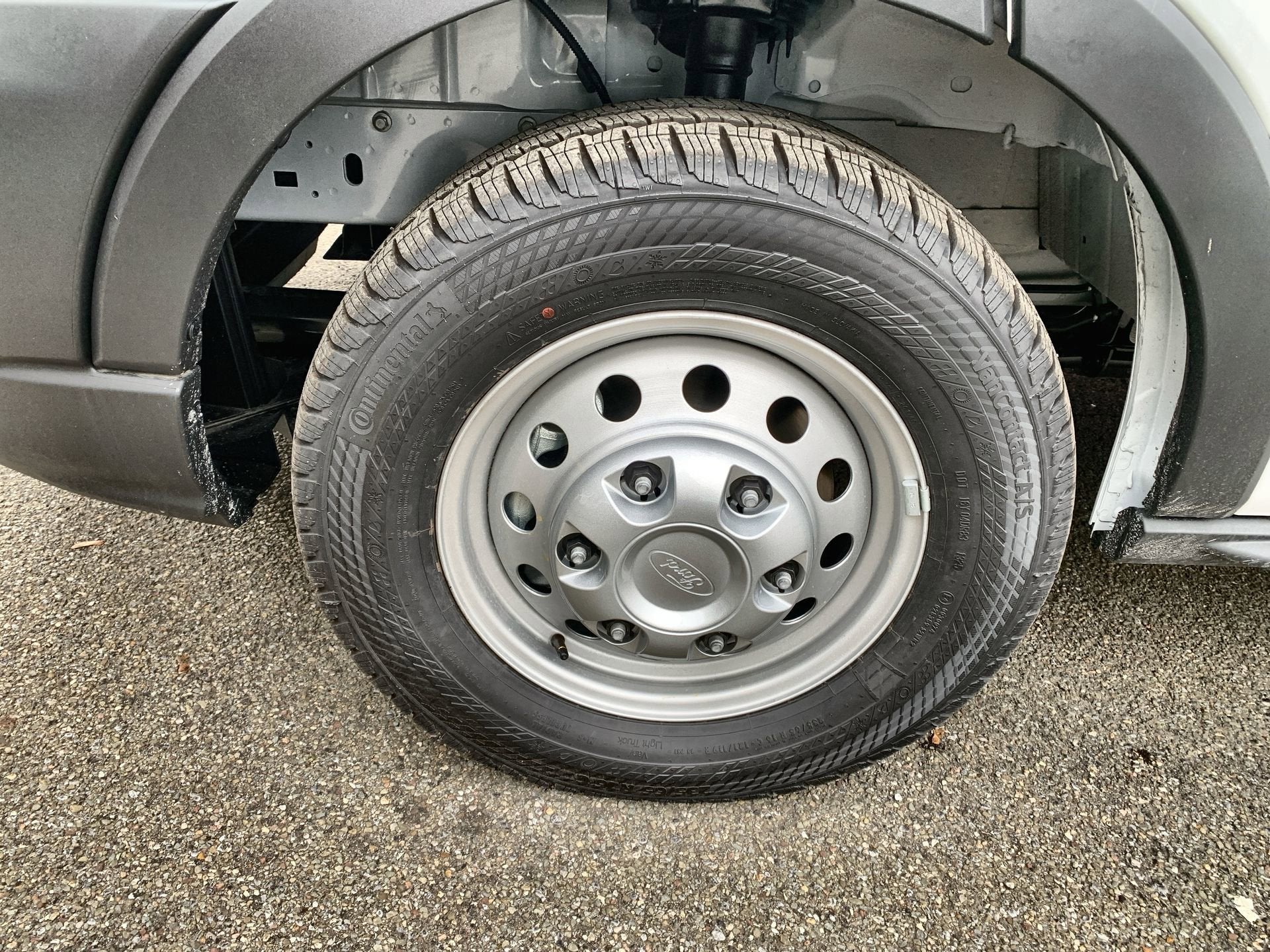 2025 Ford Transit Cargo Van Base