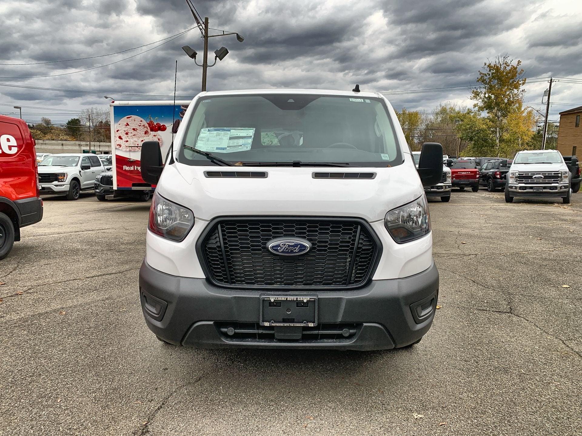 2025 Ford Transit Cargo Van Base