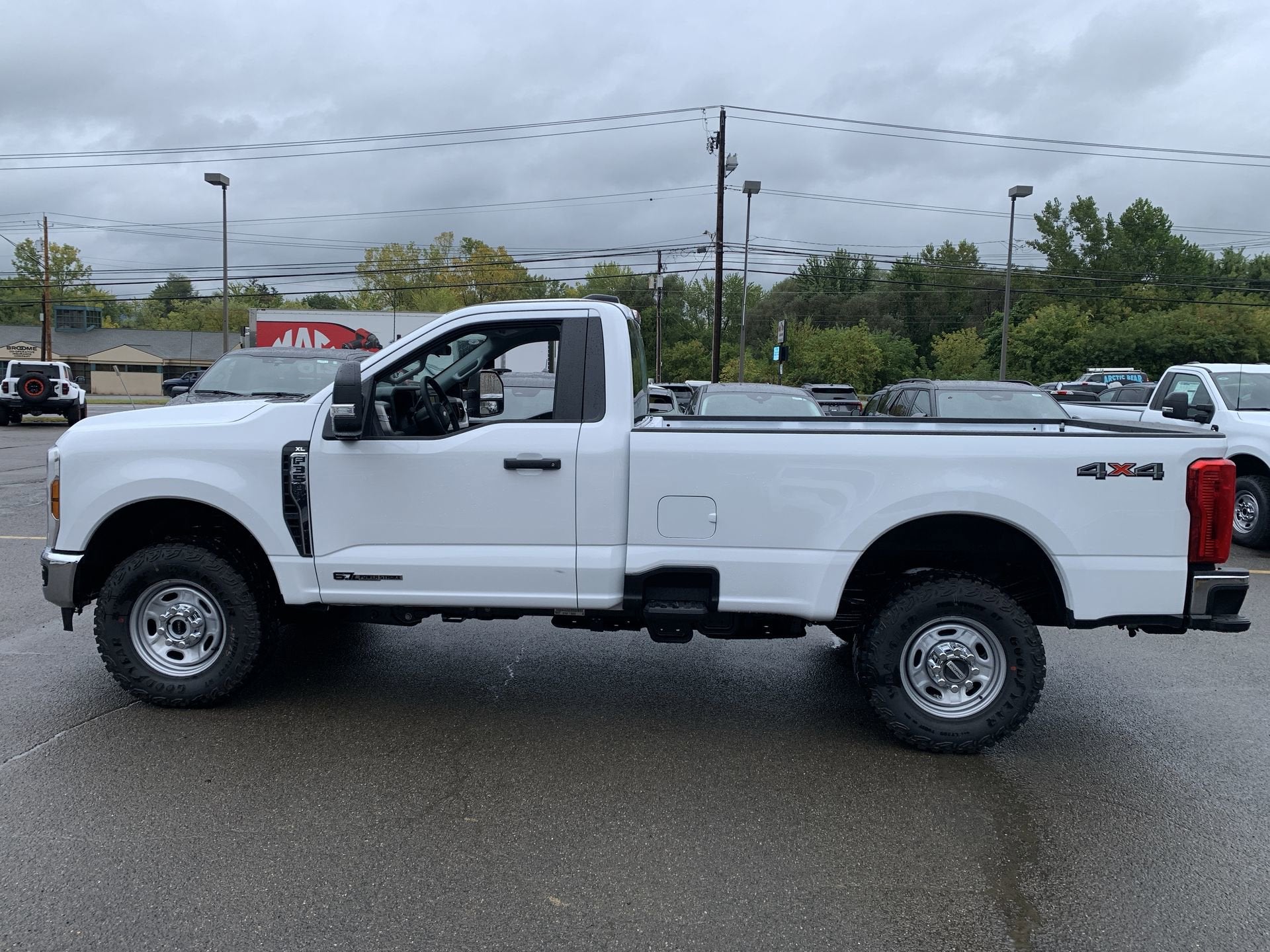 2026 Ford Super Duty F-350 SRW XL