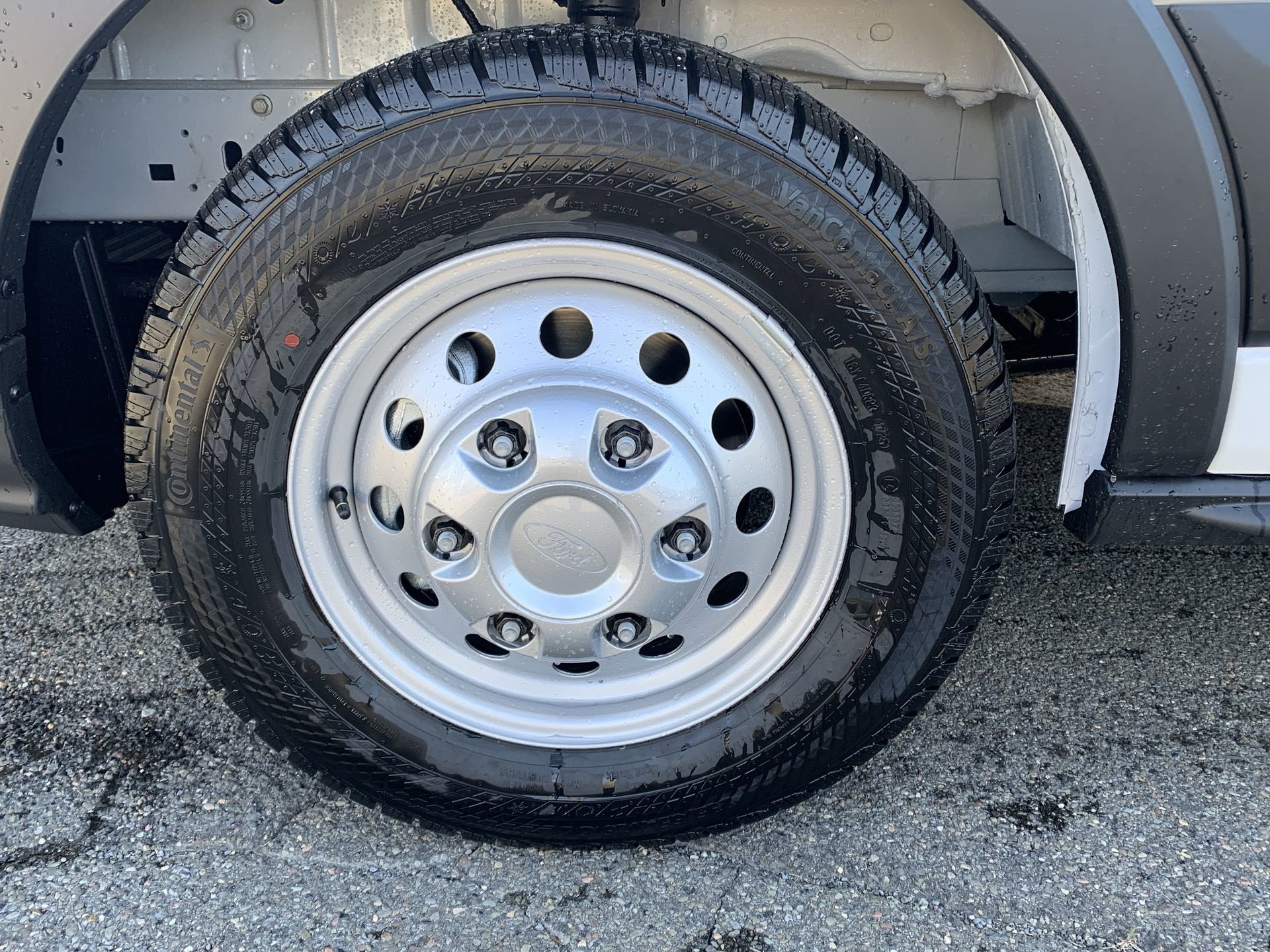 2025 Ford Transit Cargo Van Base