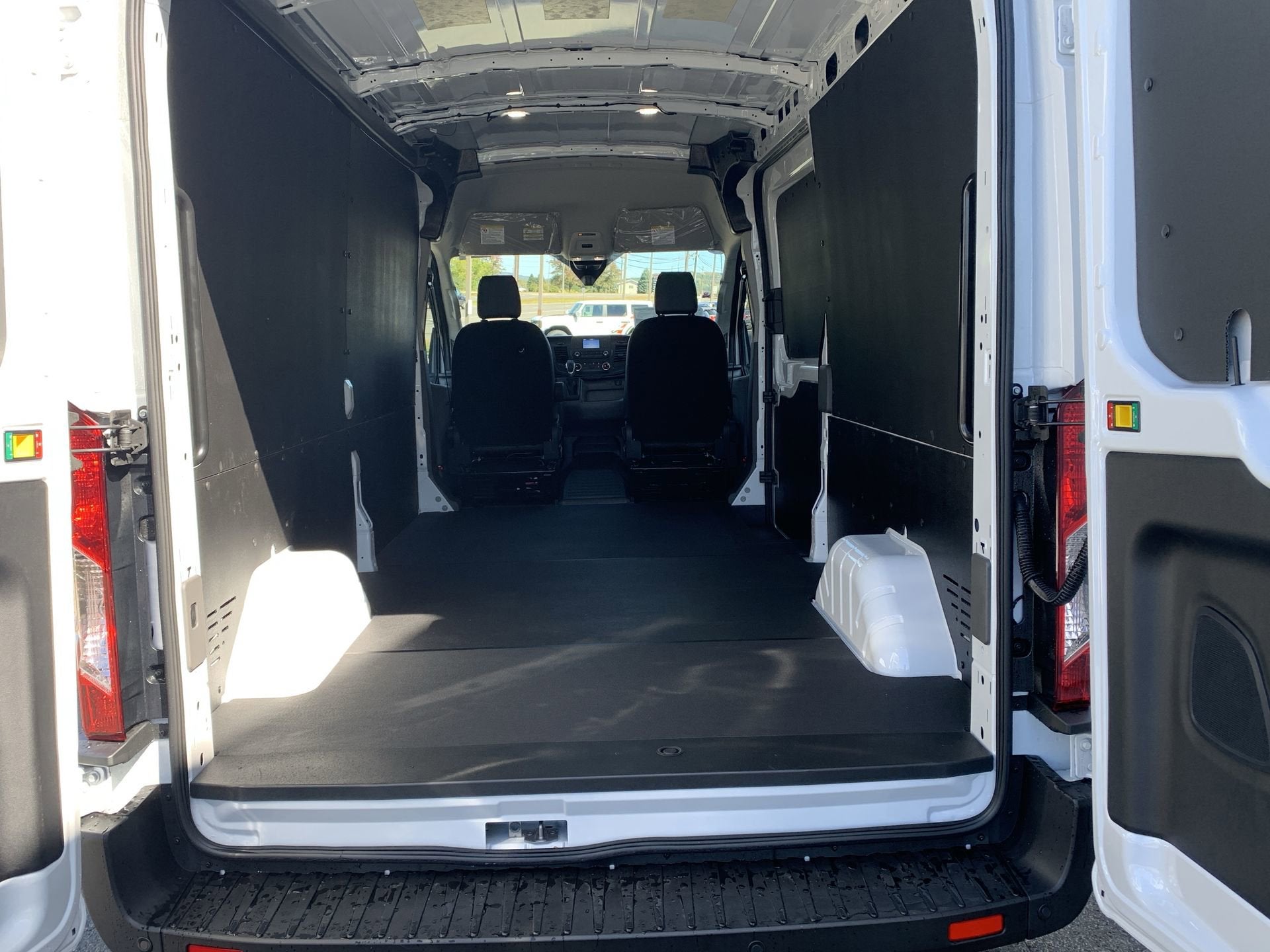 2025 Ford Transit Cargo Van Base