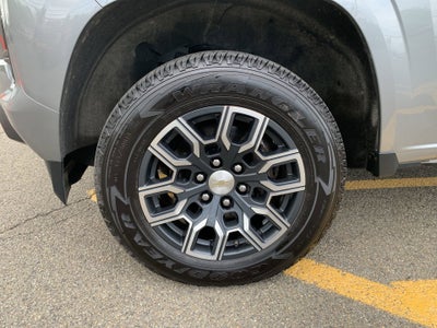 2023 Chevrolet Colorado 4WD LT