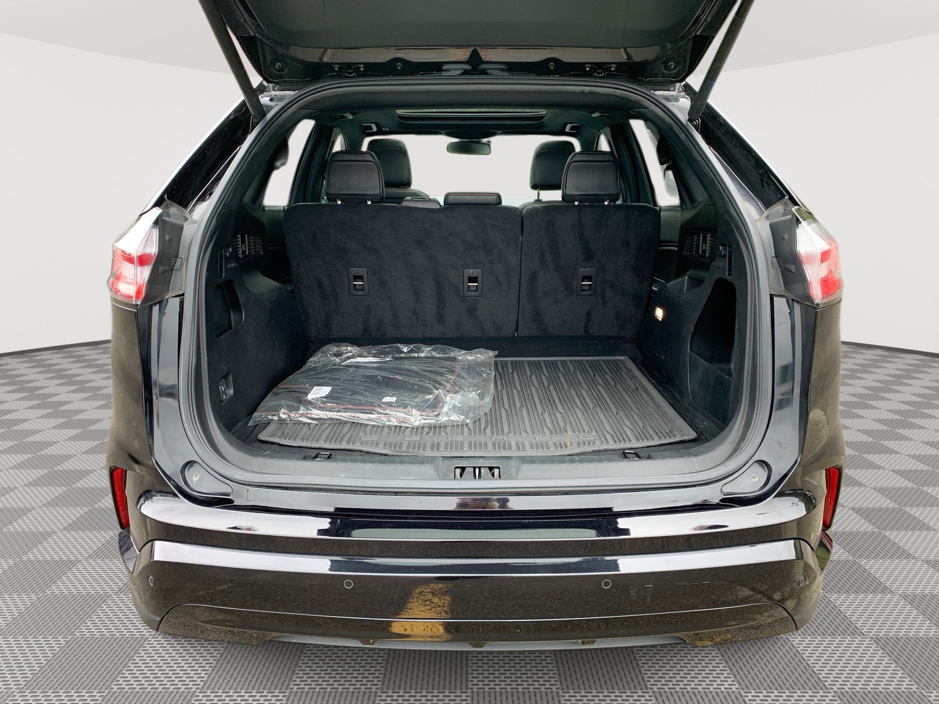 2024 Ford Edge ST Line