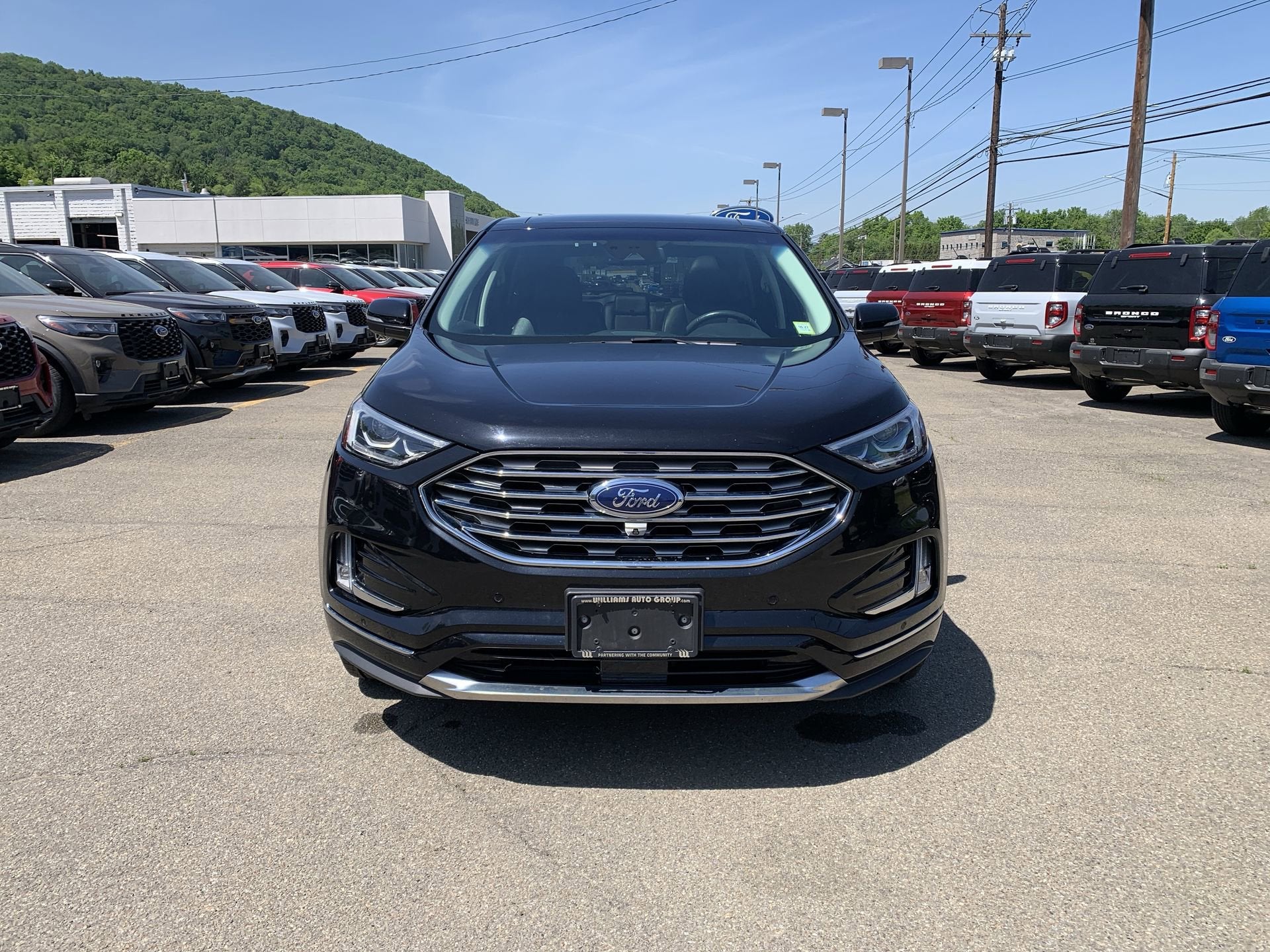 2019 Ford Edge Titanium