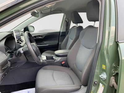 2025 Toyota RAV4 Hybrid Woodland