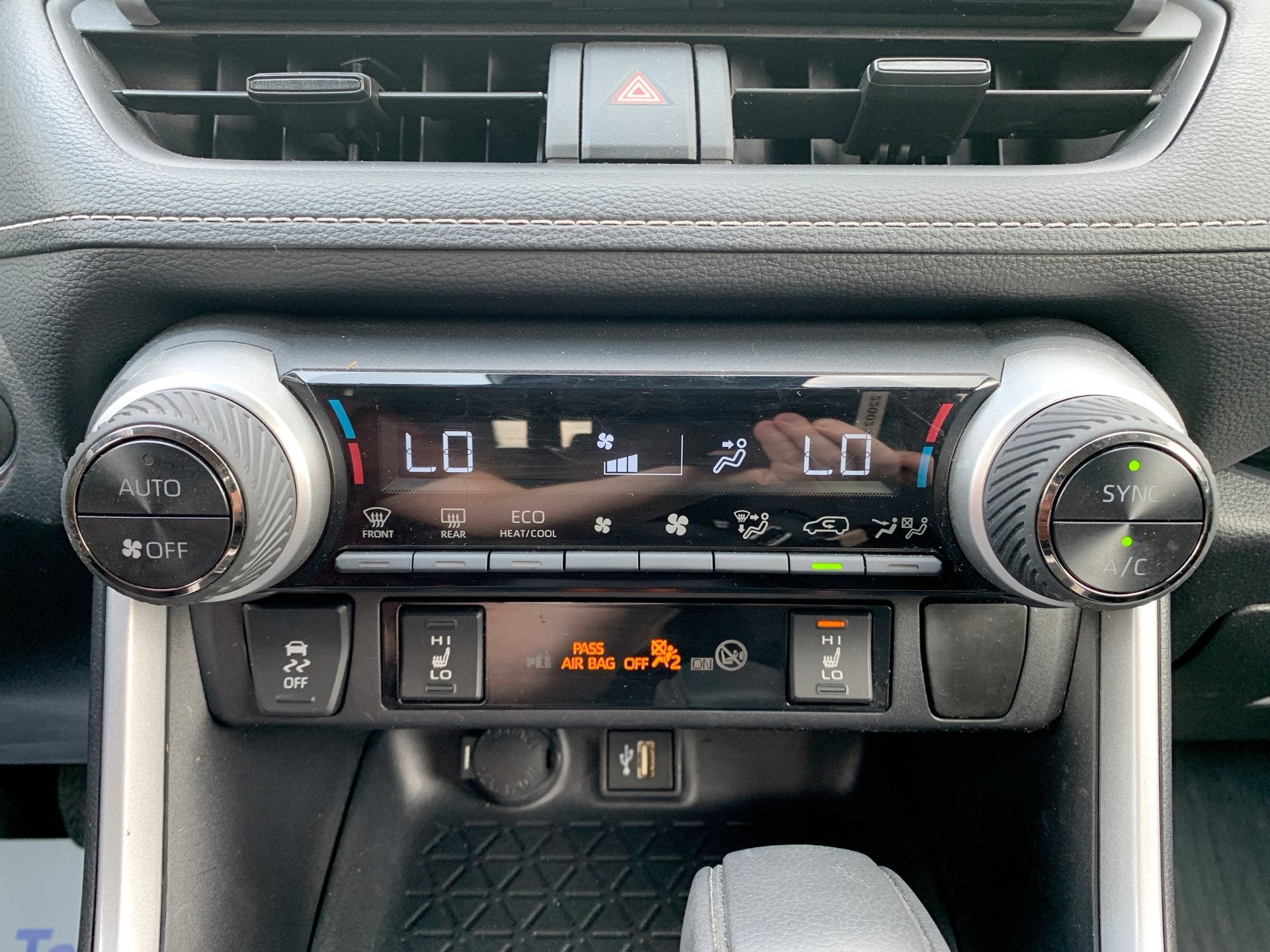 2025 Toyota RAV4 Hybrid Woodland