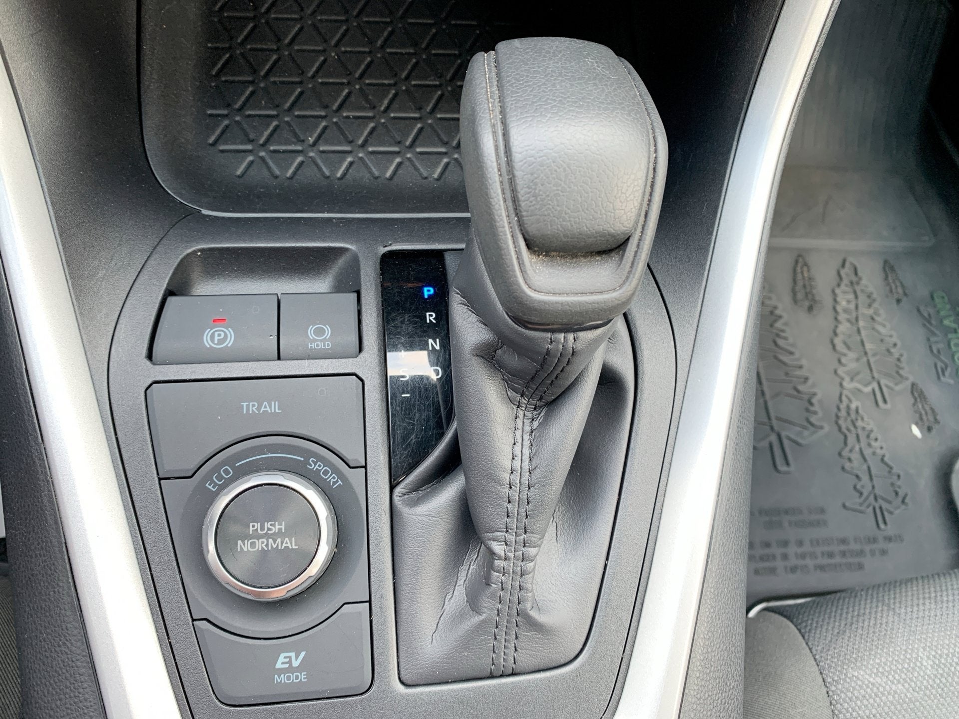 2025 Toyota RAV4 Hybrid Woodland