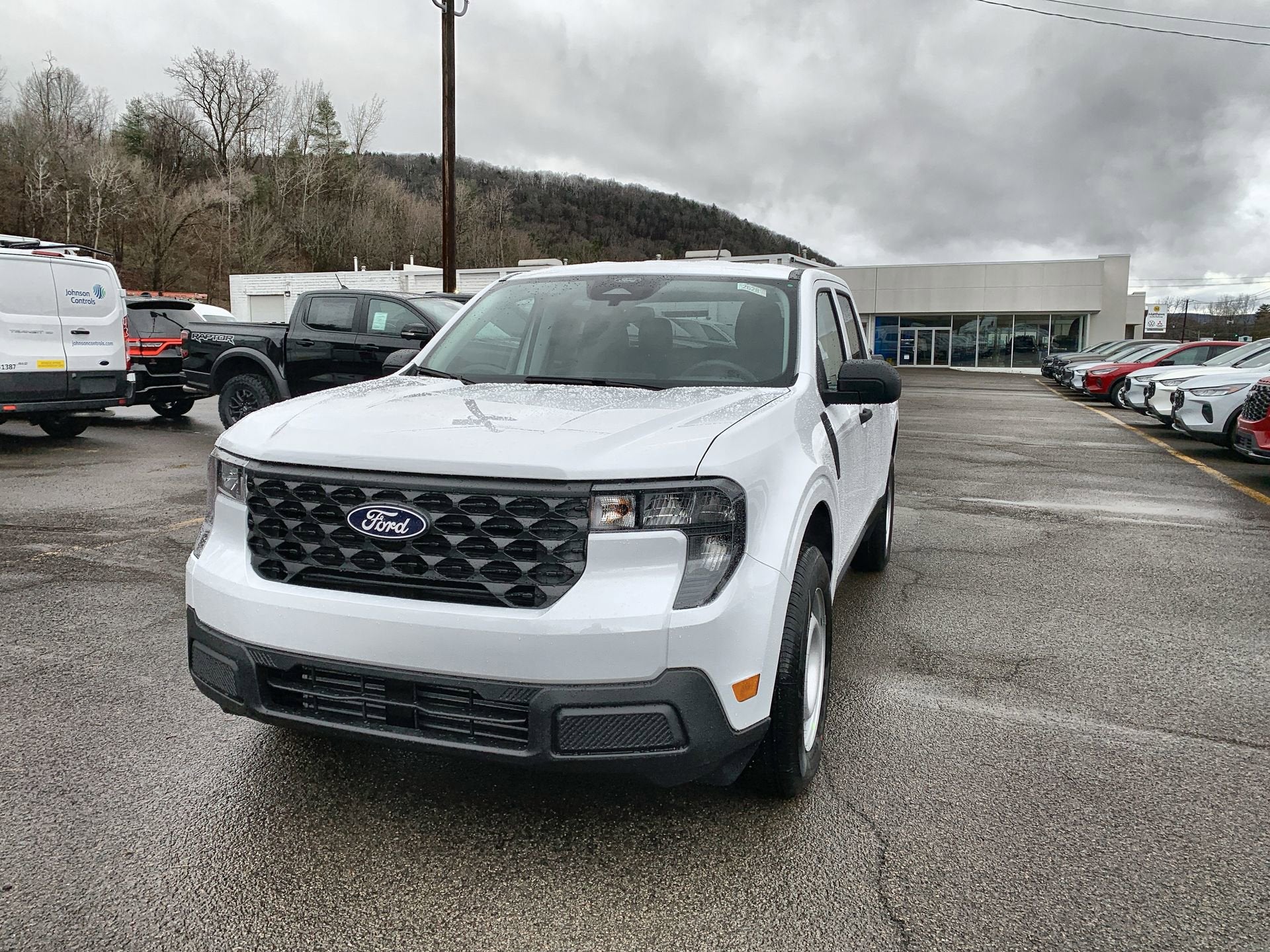 2026 Ford Maverick XL