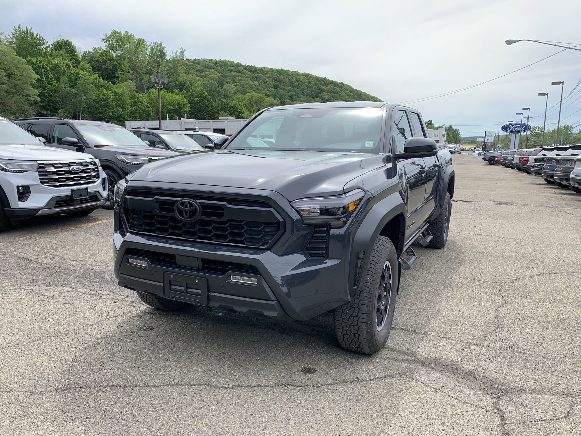 2025 Toyota Tacoma 4WD TRD Off Road