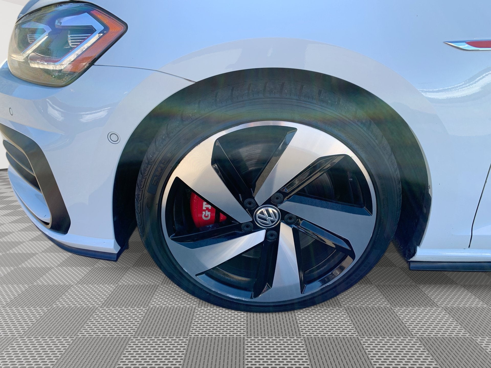 2018 Volkswagen Golf GTI Autobahn