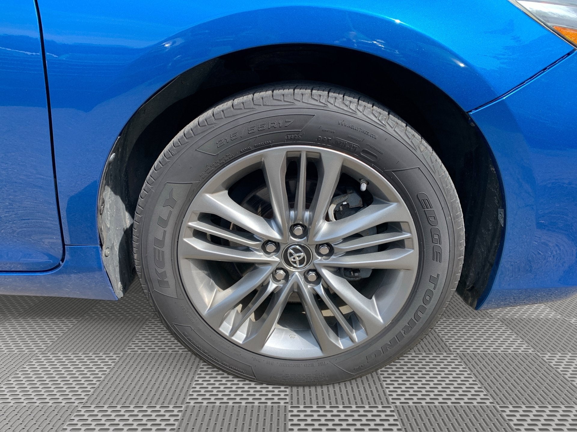 2017 Toyota Camry LE