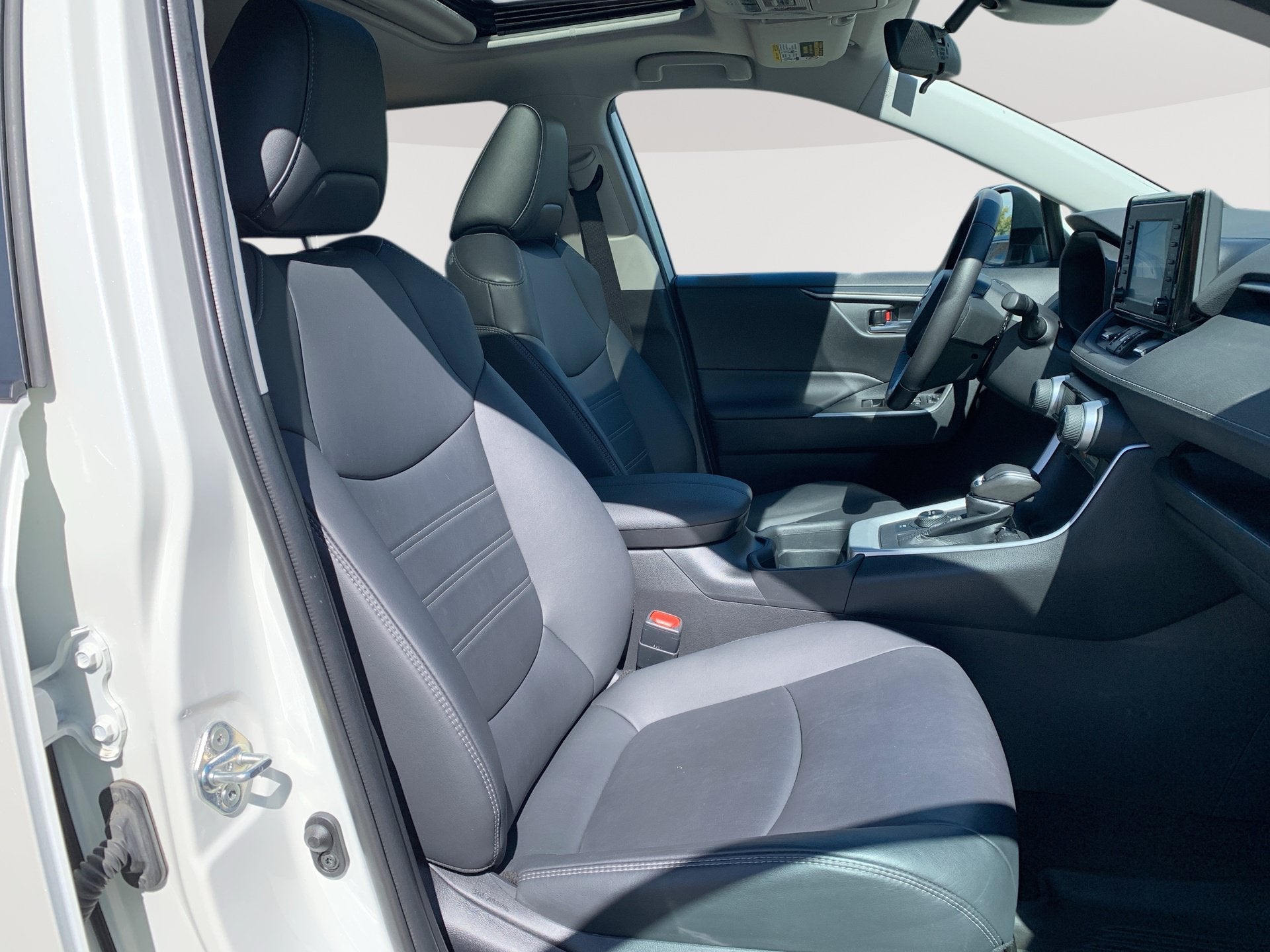 2021 Toyota RAV4 Hybrid XLE Premium