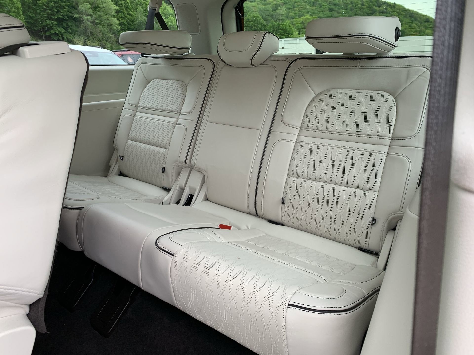 2023 Lincoln Navigator L Black Label