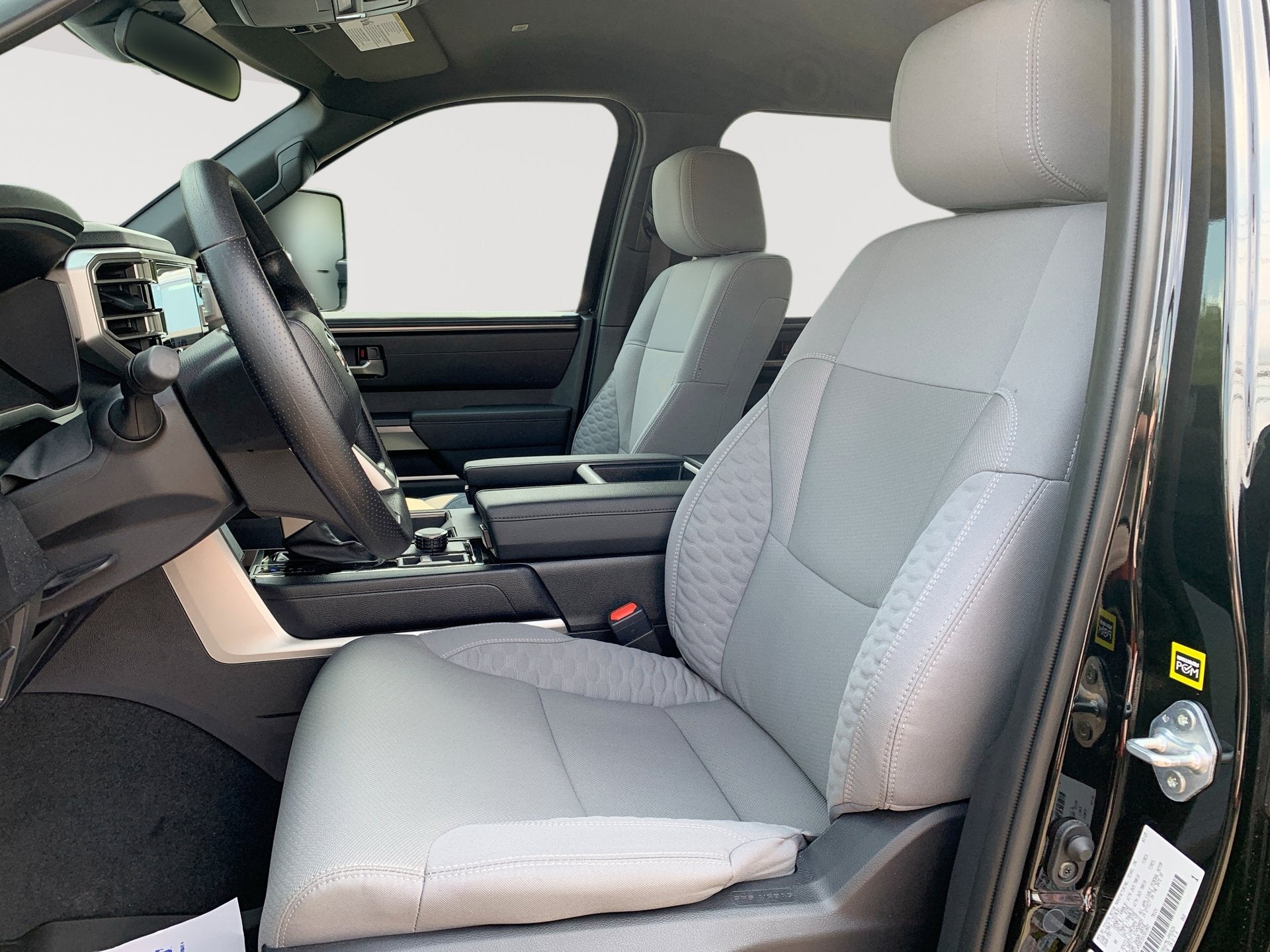 2025 Toyota Tundra 4WD SR5
