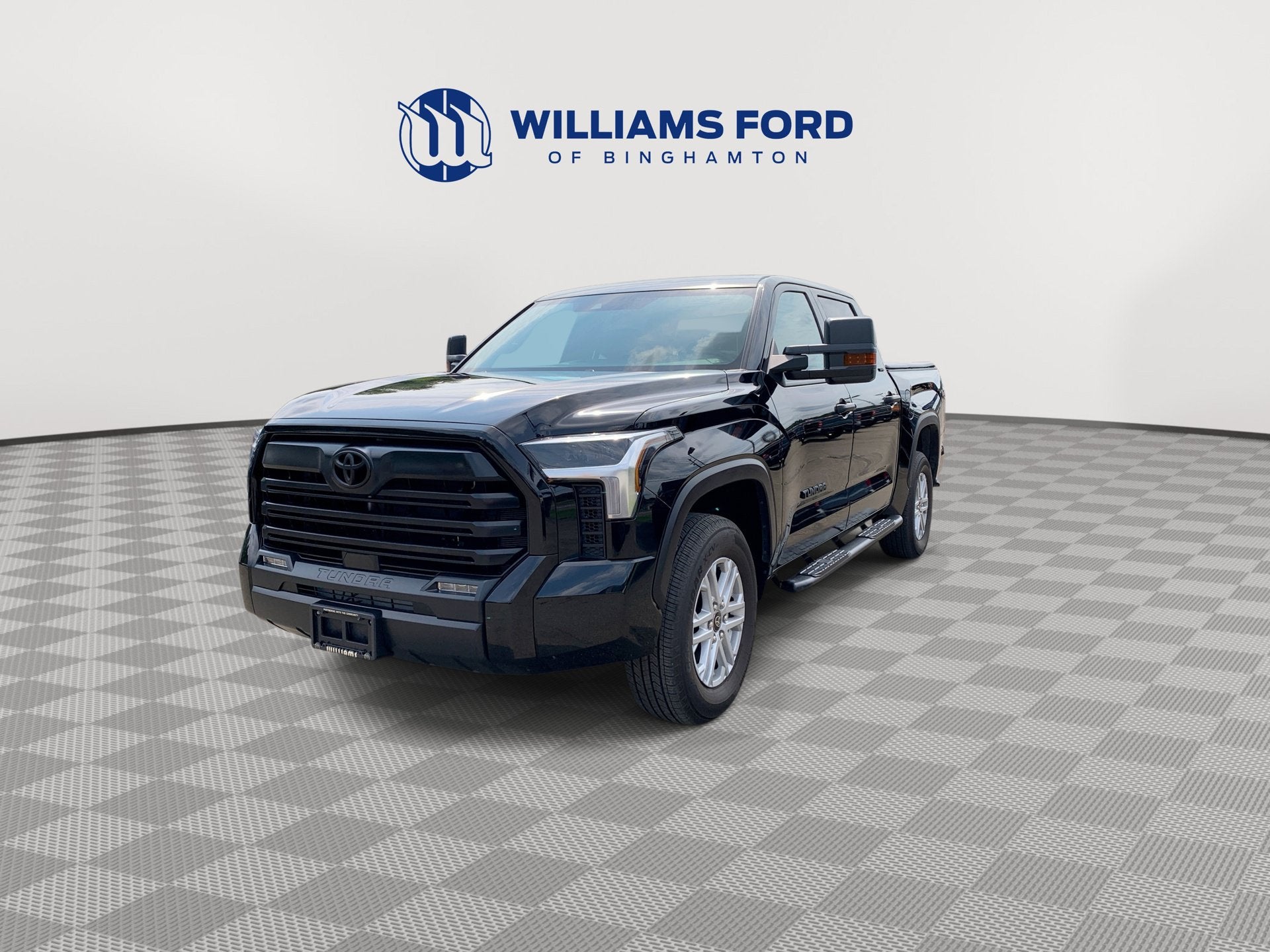 2025 Toyota Tundra 4WD SR5