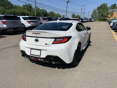 2025 Toyota GR86 Premium