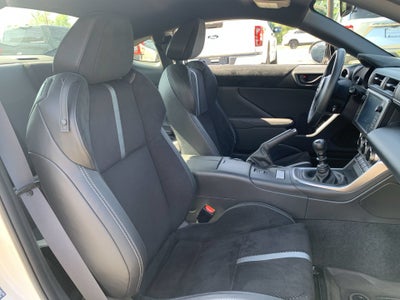 2025 Toyota GR86 Premium