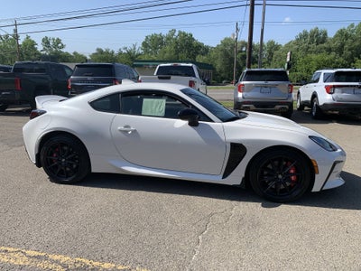 2025 Toyota GR86 Premium