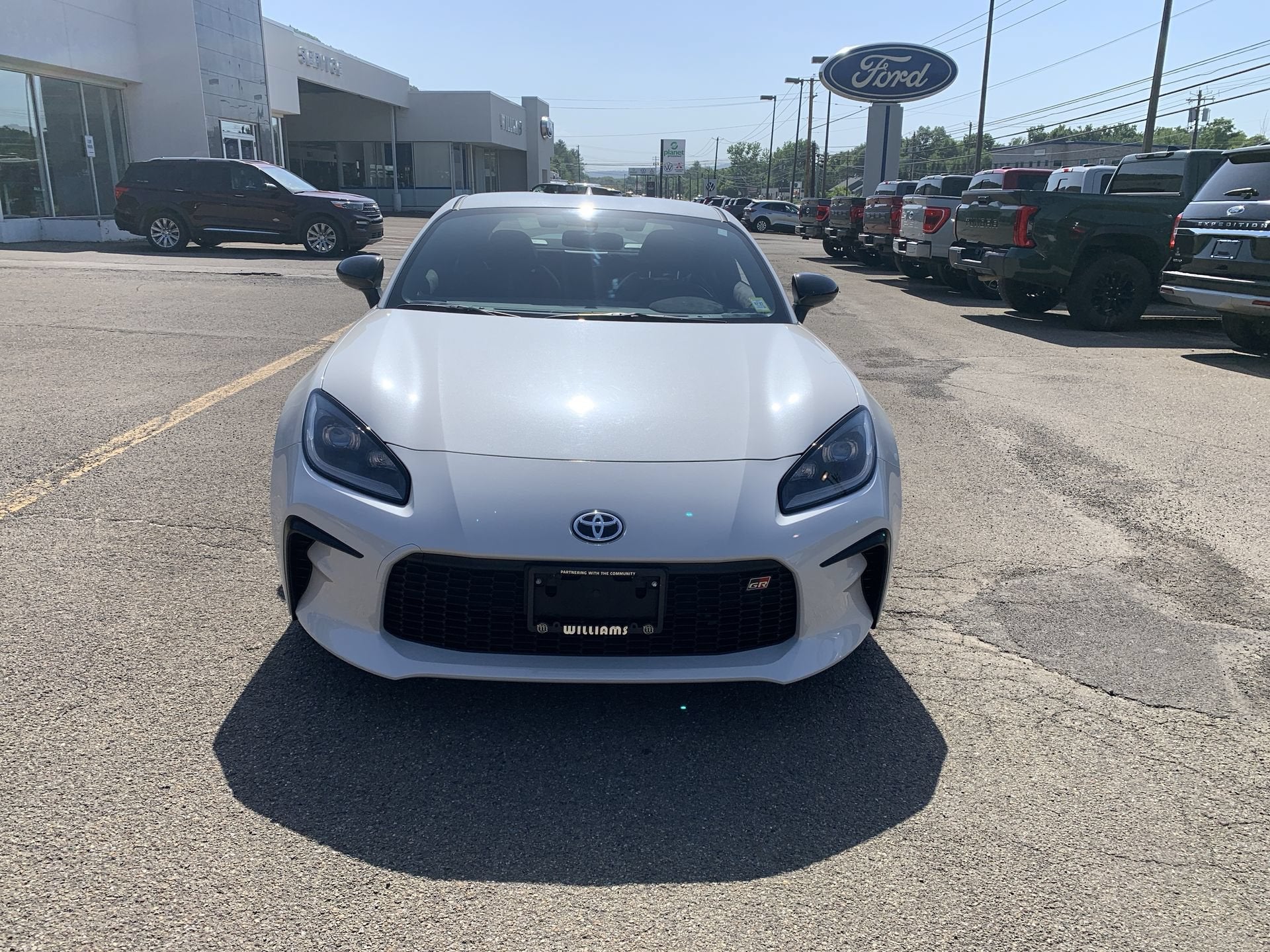 2025 Toyota GR86 Premium