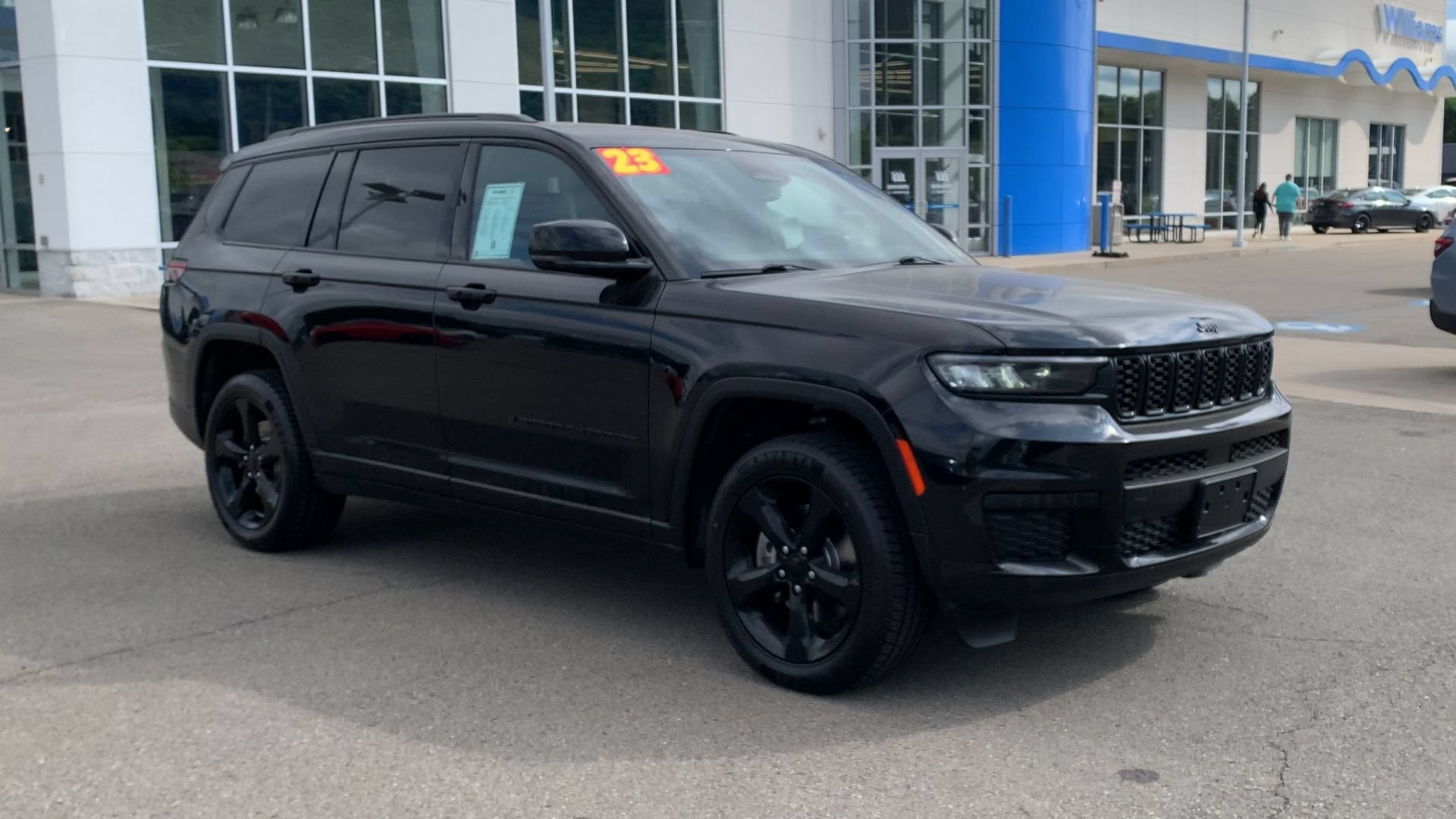 2023 Jeep Grand Cherokee L Altitude