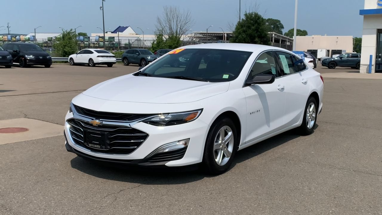 2024 Chevrolet Malibu LS