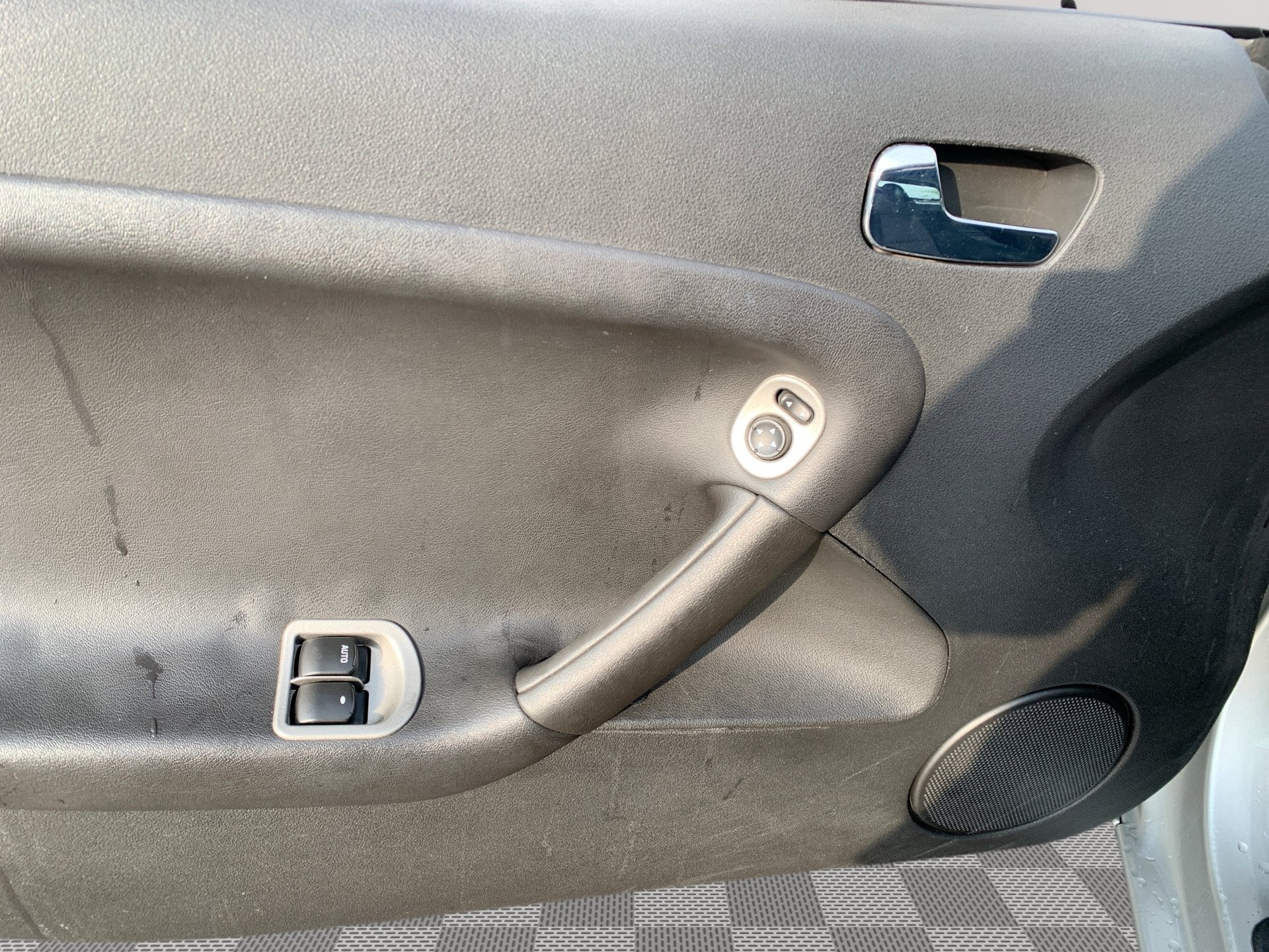 2006 Pontiac Solstice Base