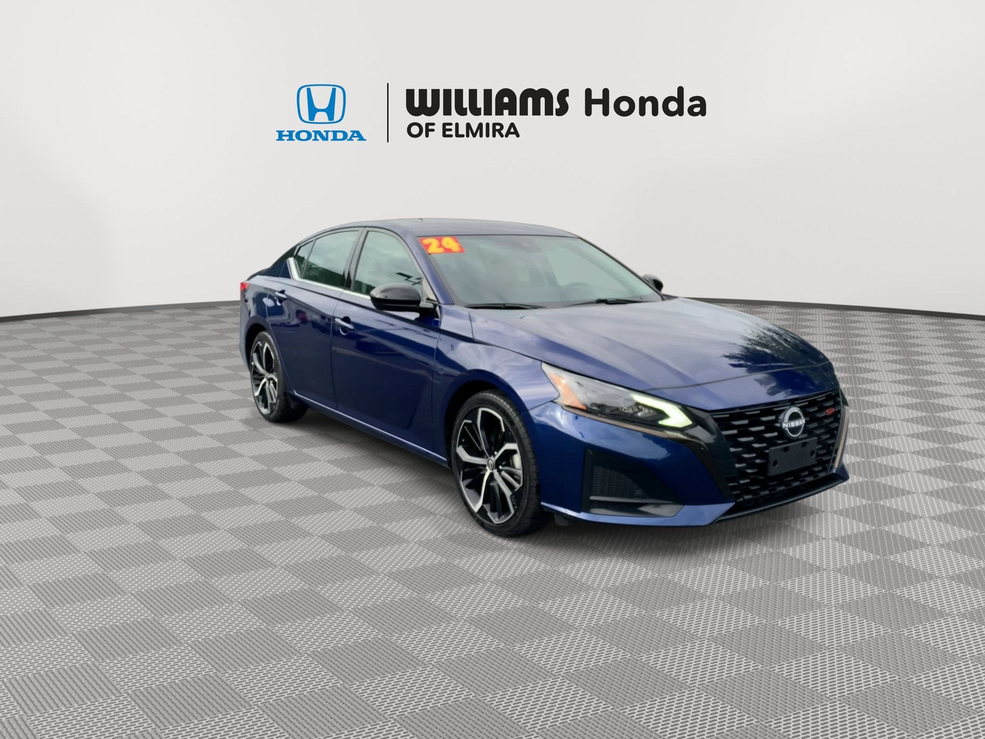 2024 Nissan Altima 2.5 SR