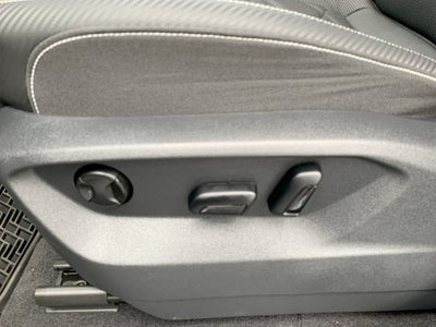 2025 Volkswagen Atlas Cross Sport 2.0T SE