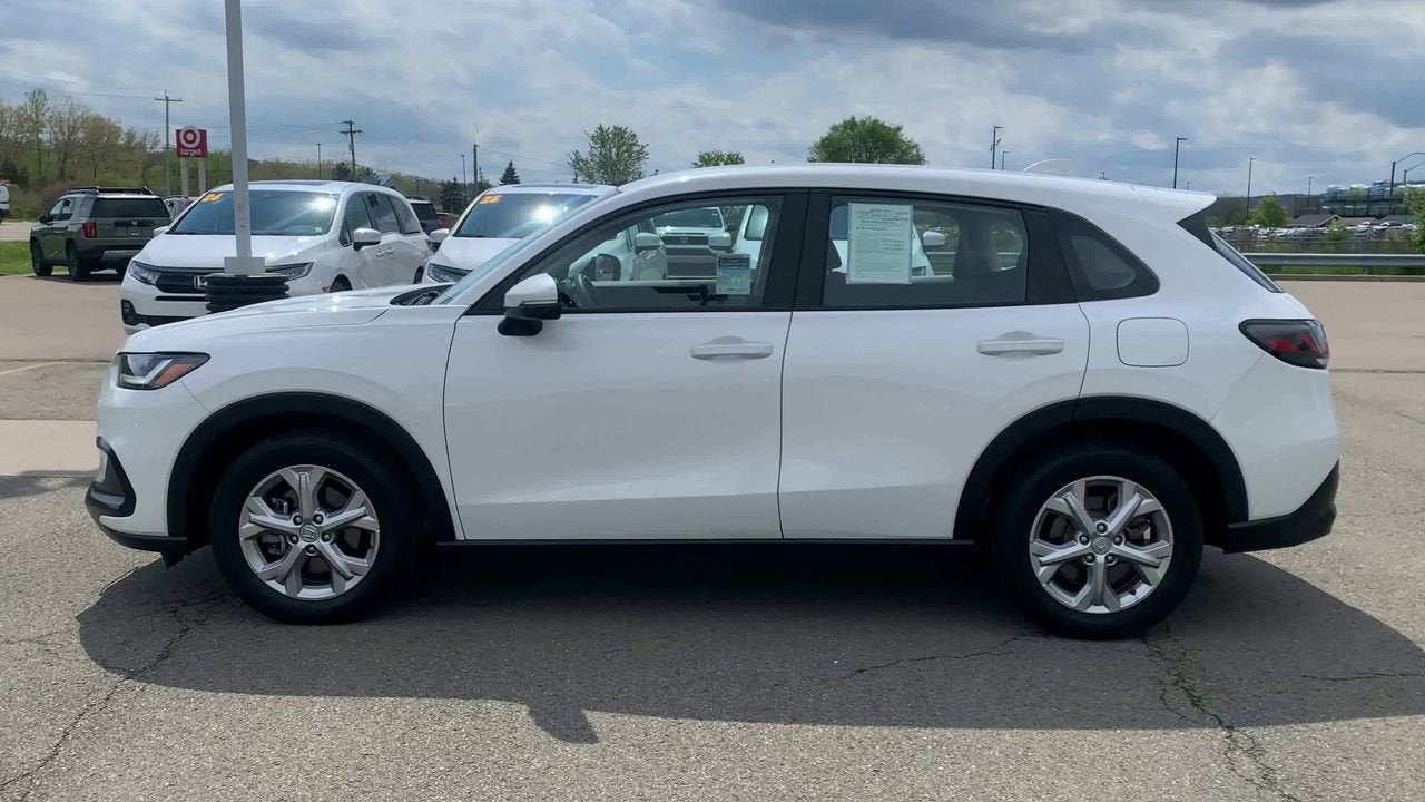 2025 Honda HR-V LX