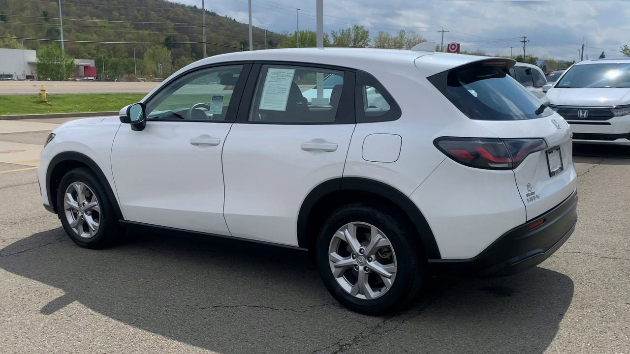 2025 Honda HR-V LX