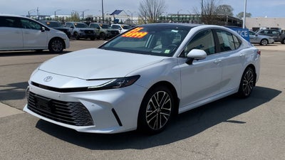 2025 Toyota Camry XLE