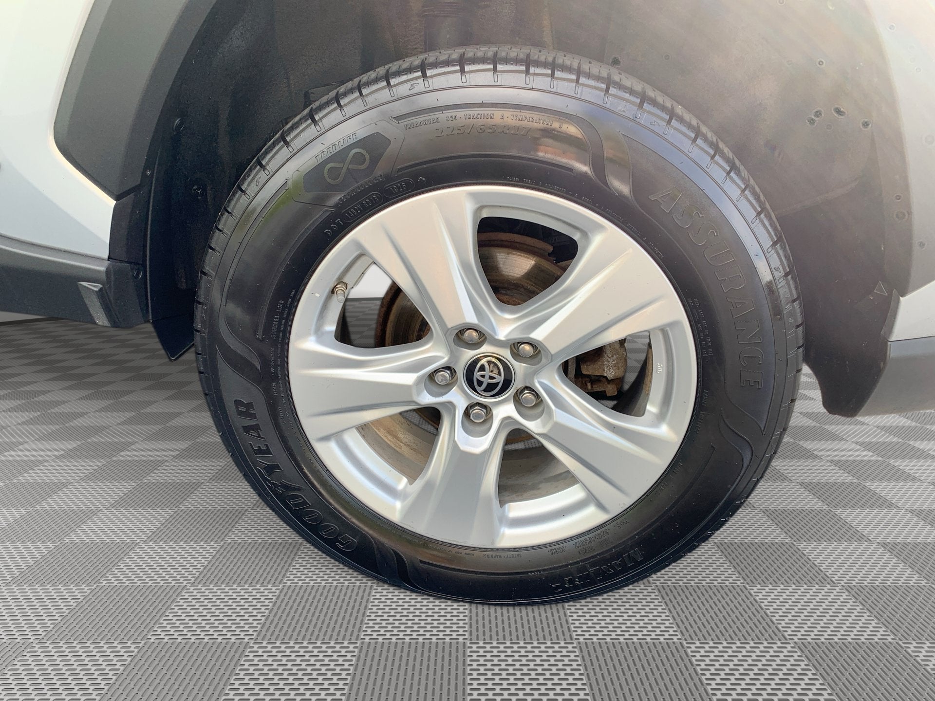 2021 Toyota RAV4 Hybrid LE