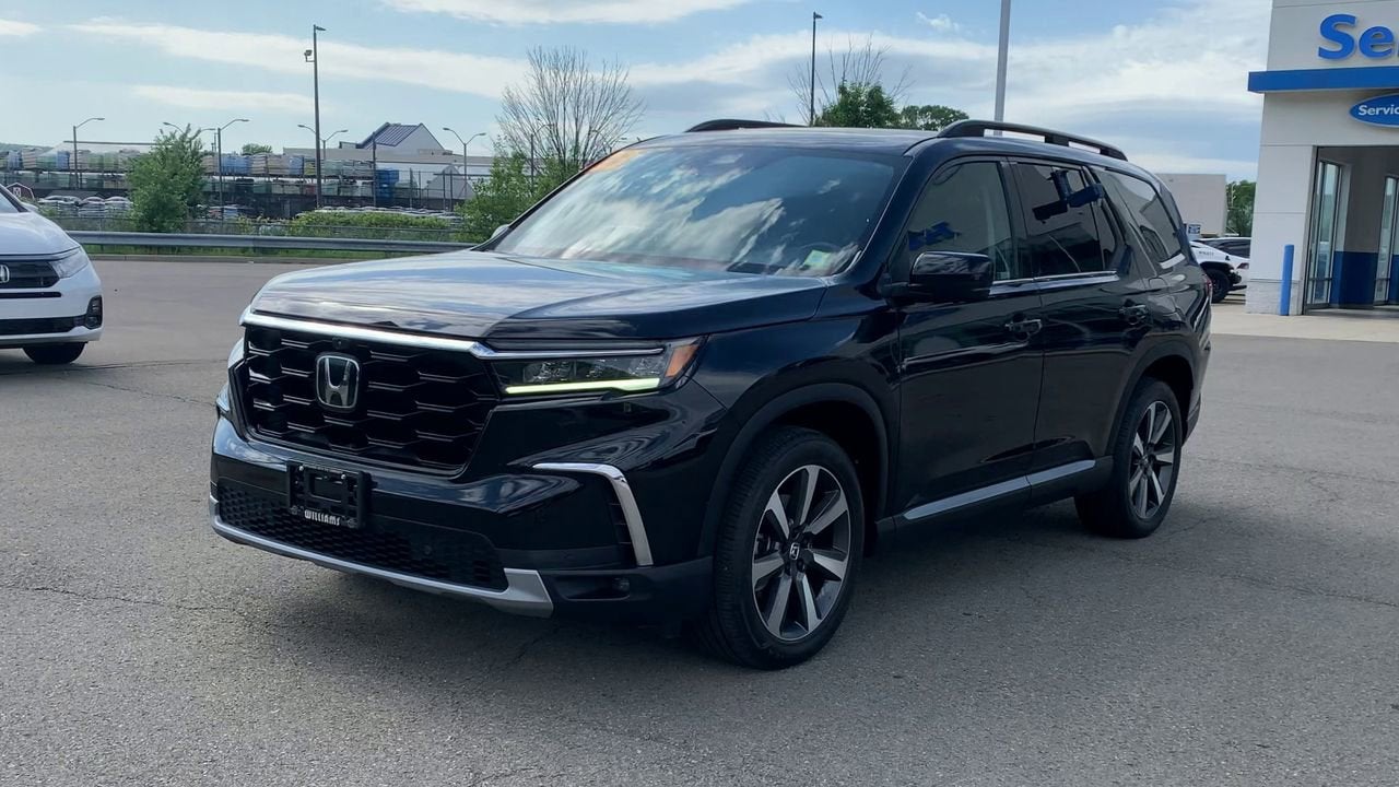 2023 Honda Pilot Elite