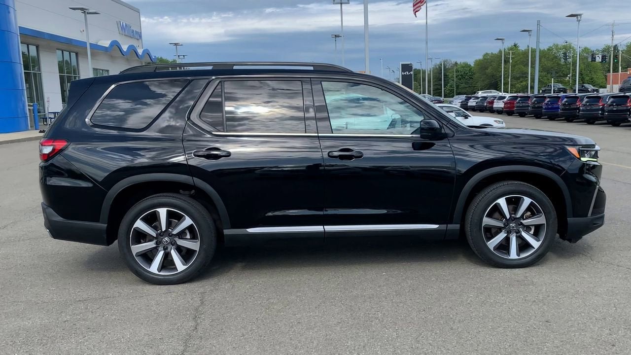 2023 Honda Pilot Elite