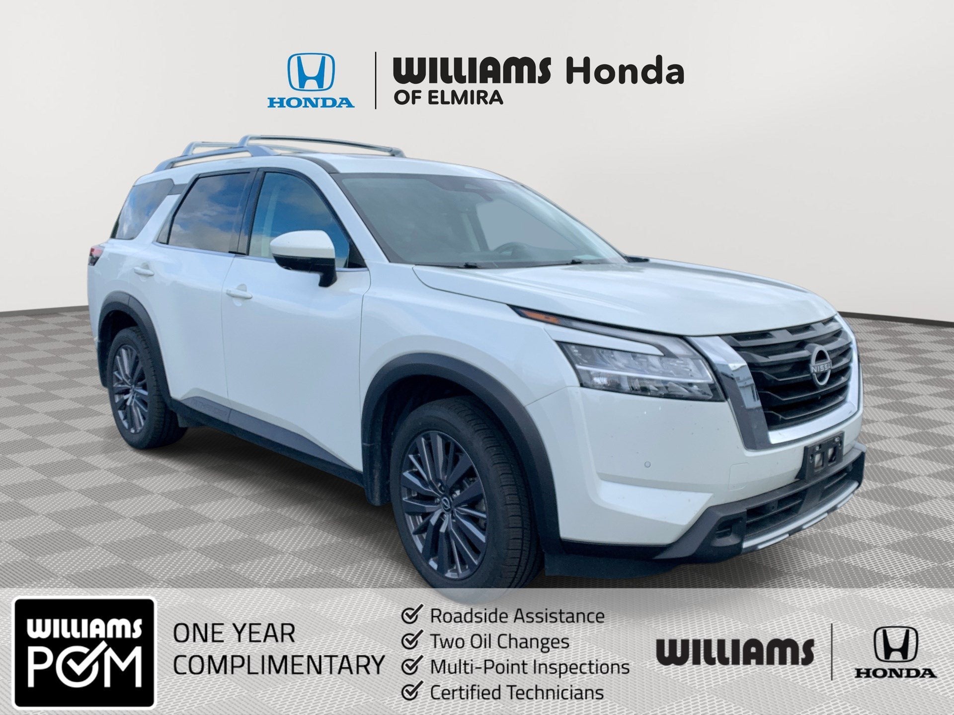 2024 Nissan Pathfinder SL