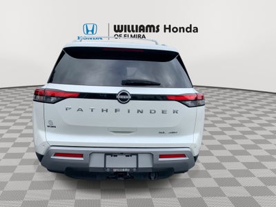 2024 Nissan Pathfinder SL