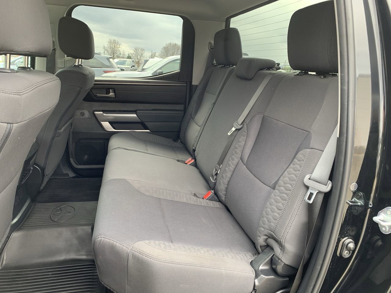 2023 Toyota Tundra 4WD SR5