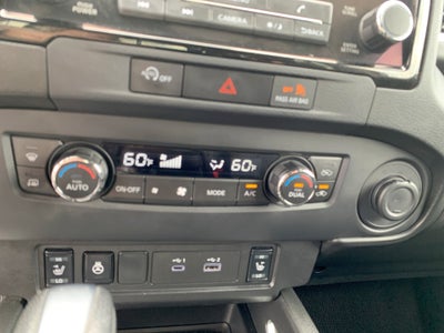 2024 Nissan Frontier SL