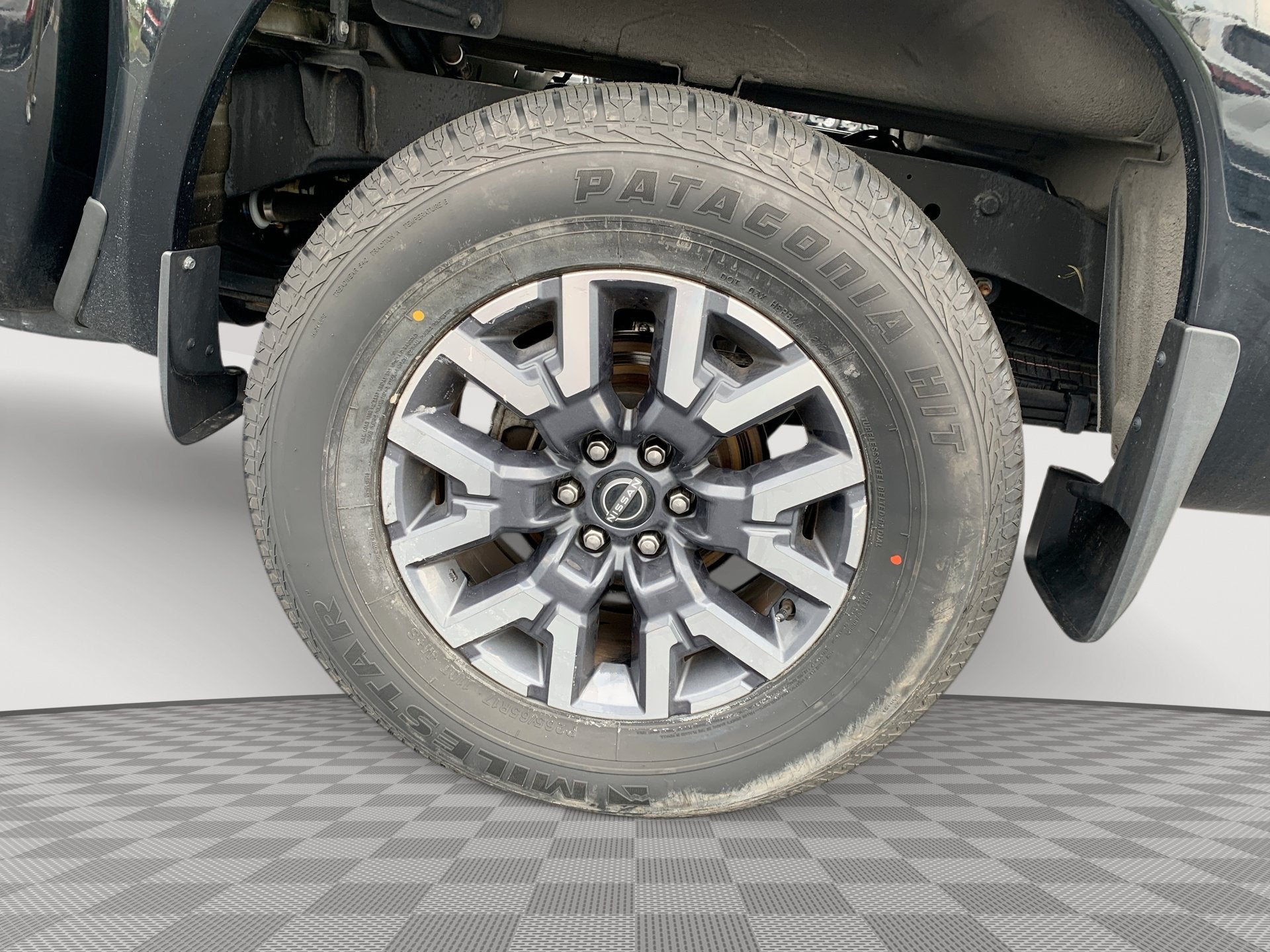 2024 Nissan Frontier SL