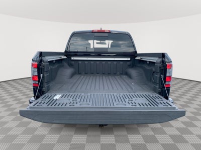 2024 Nissan Frontier SL
