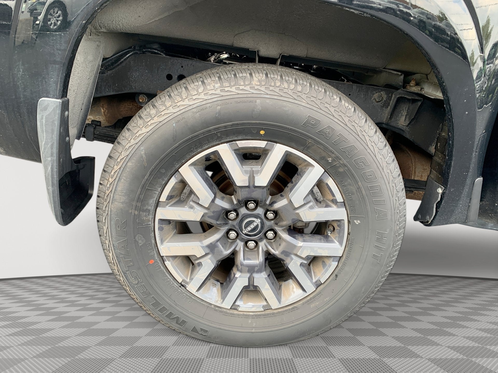 2024 Nissan Frontier SL