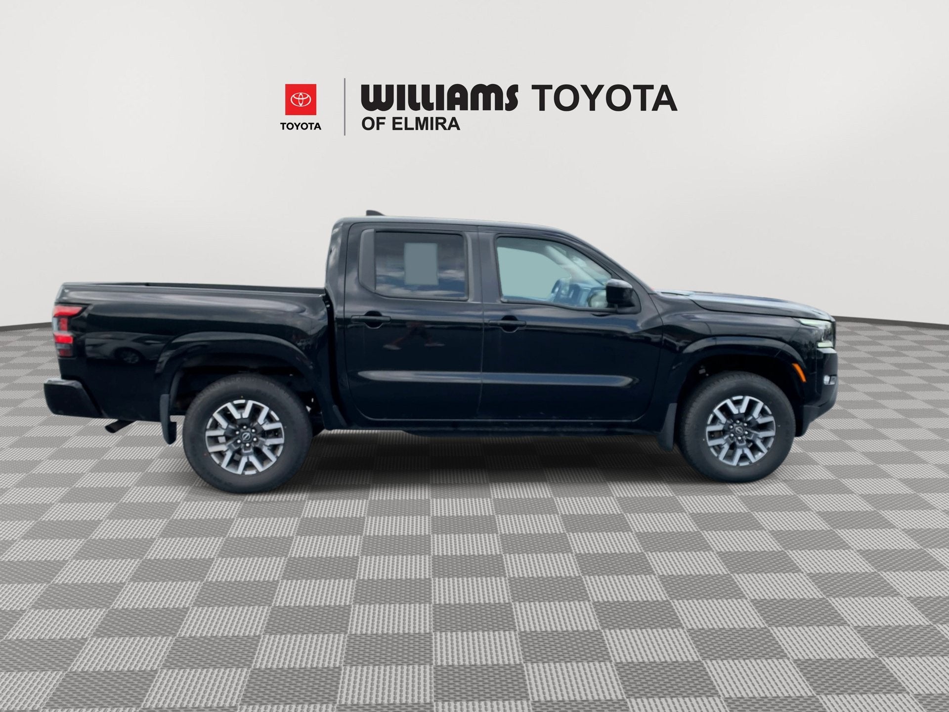 2024 Nissan Frontier SL