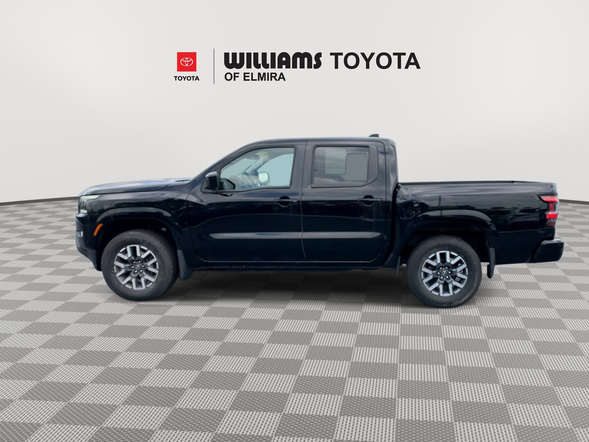 2024 Nissan Frontier SL