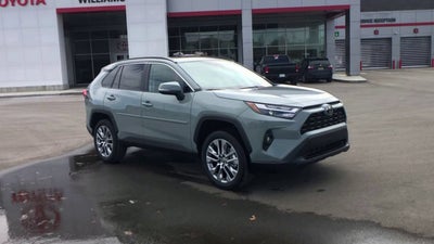 2023 Toyota RAV4 XLE Premium