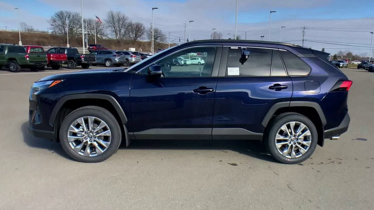 2024 Toyota RAV4 XLE Premium